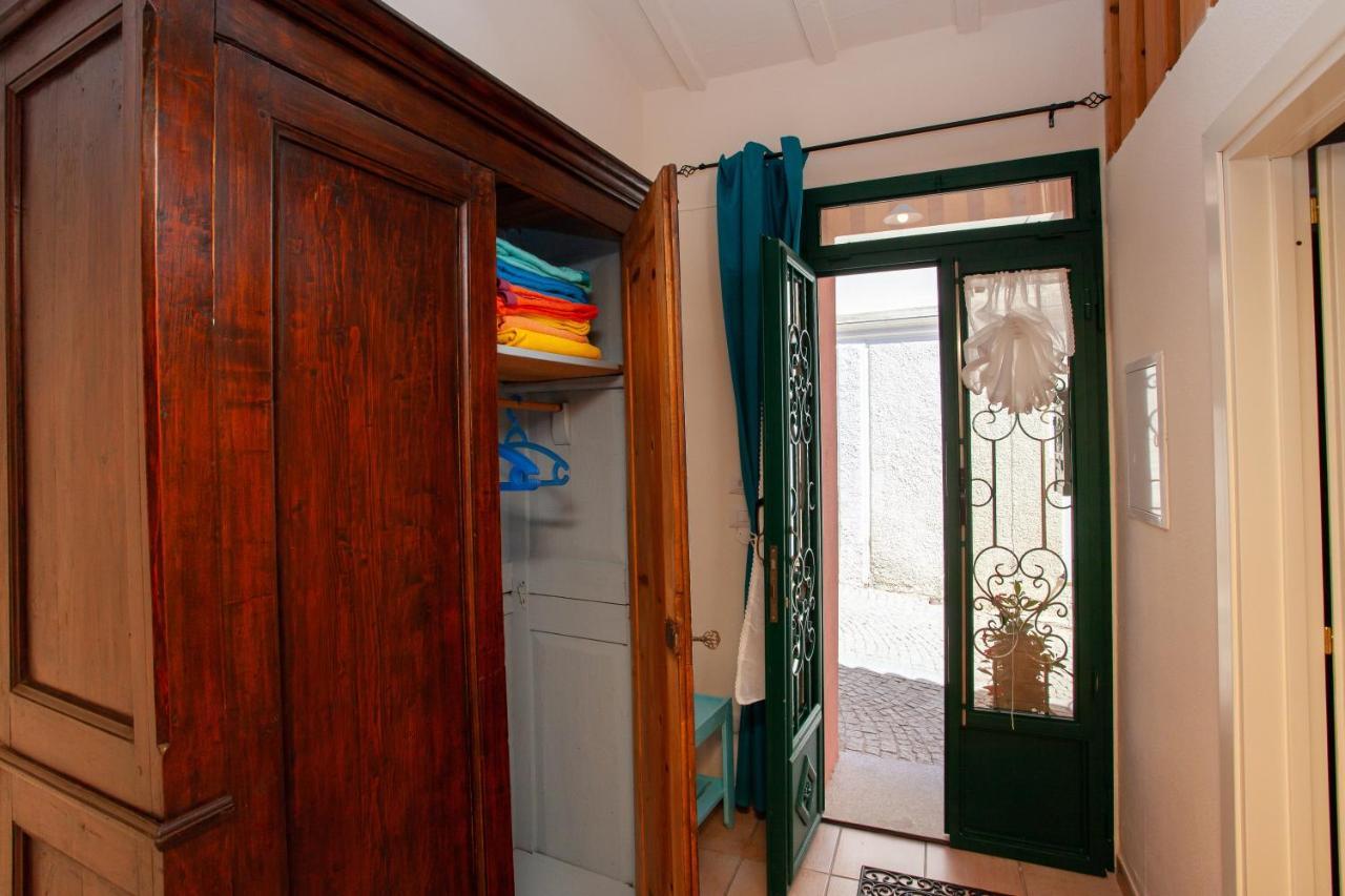 Genius Loci Cozy House With Garden In The Old Town Iun P4177 Olbia
