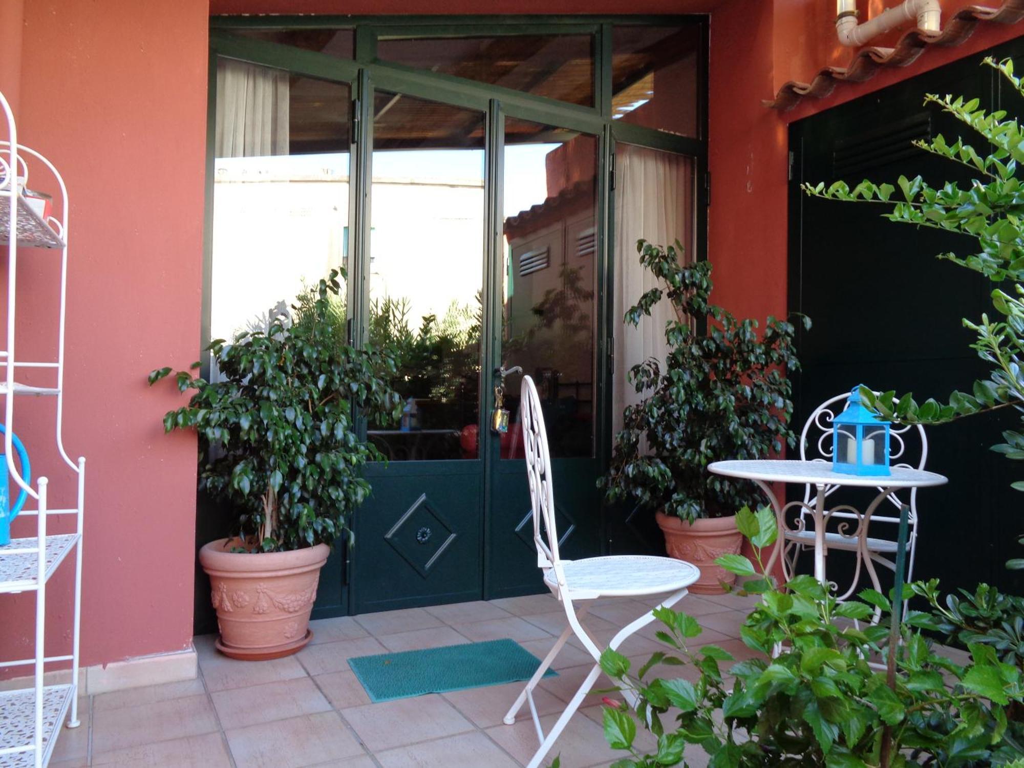 Appartamento Genius Loci Cozy House With Garden In The Old Town Iun P4177