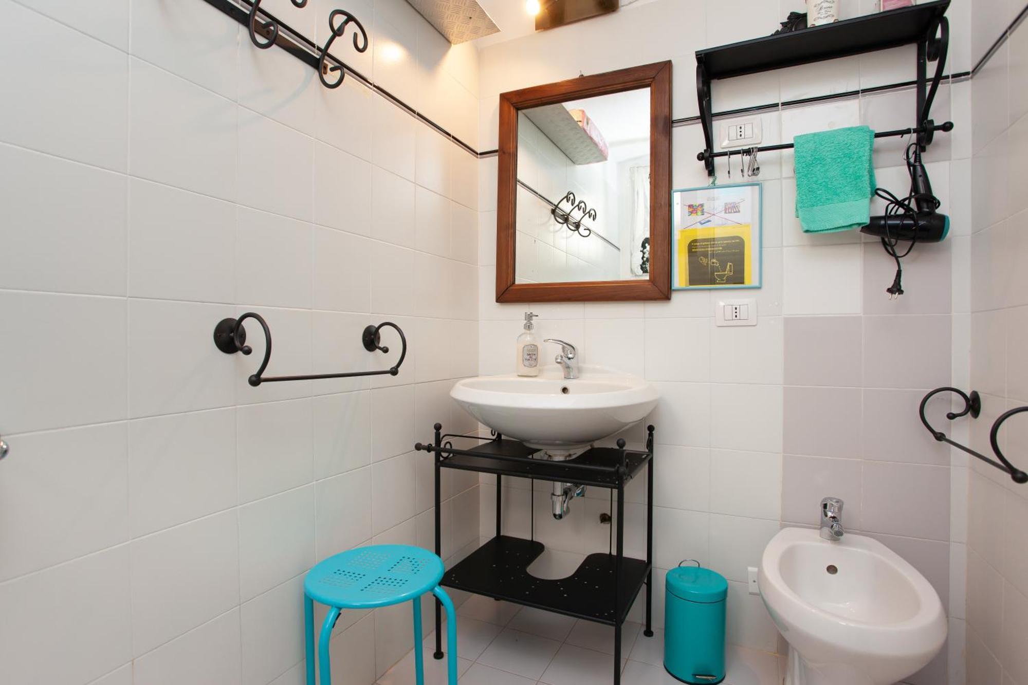 Genius Loci Cozy House With Garden In The Old Town Iun P4177 * Olbia